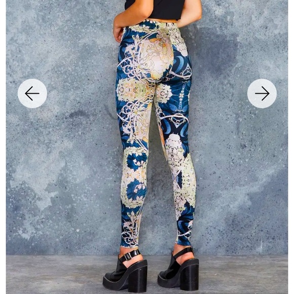 Rare Blackmilk Art Nouveau Mucha Printed Leggings Ornate - Sold Out Black Milk - Picture 2 of 8